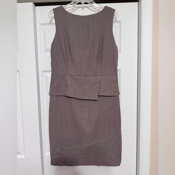 Ann Taylor Taupe Plaid Peplum Dress - Size 12 - Picture 4 of 11